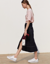 將圖片載入圖庫檢視器 ARNO 可拆式 編繩背帶透明手機殼_素面紅