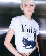 將圖片載入圖庫檢視器 FALLETT Deux Nero 黑貓白色短袖上衣 (SEVENTEEN淨漢同款)