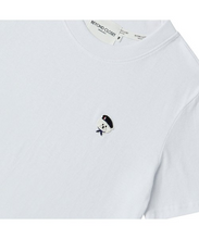 將圖片載入圖庫檢視器 BEYOND CLOSET 經典刺繡白色純棉短版T恤