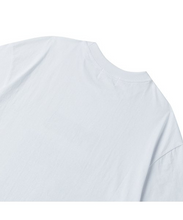 將圖片載入圖庫檢視器 BEYOND CLOSET Paws 伸出貓爪白色短袖T恤