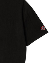 將圖片載入圖庫檢視器 BEYOND CLOSET 袖口浪漫愛心黑色純棉短袖T恤