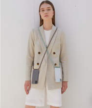 將圖片載入圖庫檢視器 ARNO 可拆式 編繩背帶透明手機殼_薄荷灰綠