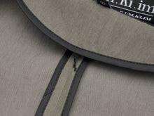 將圖片載入圖庫檢視器 EMKM 不對稱V領灰色縫線夾克