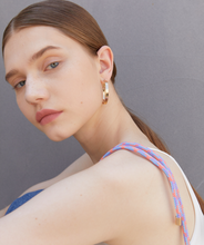 將圖片載入圖庫檢視器 ARNO 可拆式 編繩背帶透明手機殼_亮彩珊瑚