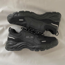 將圖片載入圖庫檢視器 23.65 V2 黑色老爹鞋