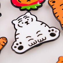 將圖片載入圖庫檢視器 MUZIK TIGER 手機氣囊支架_趴趴白虎