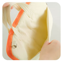 將圖片載入圖庫檢視器 MUZIK TIGER 尼龍米白色手提筆電/平板包