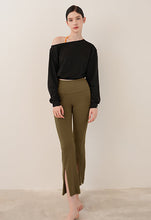 將圖片載入圖庫檢視器 CONCHWEAR 慵懶寬鬆長袖露肩罩衫 4色