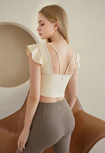 將圖片載入圖庫檢視器 CONCHWEAR 甜美荷葉袖運動上衣 3色