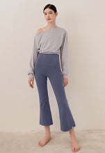 將圖片載入圖庫檢視器 CONCHWEAR 慵懶寬鬆長袖露肩罩衫 4色