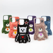 將圖片載入圖庫檢視器 SECOND UNIQUE NAME 搖滾黑絨毛熊熊手機殼