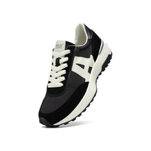 將圖片載入圖庫檢視器 AKIII CLASSIC Springfield 黑色Logo拼接運動鞋