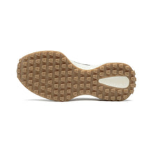 將圖片載入圖庫檢視器 AKIII CLASSIC Springfield 米白色Logo拼接運動鞋