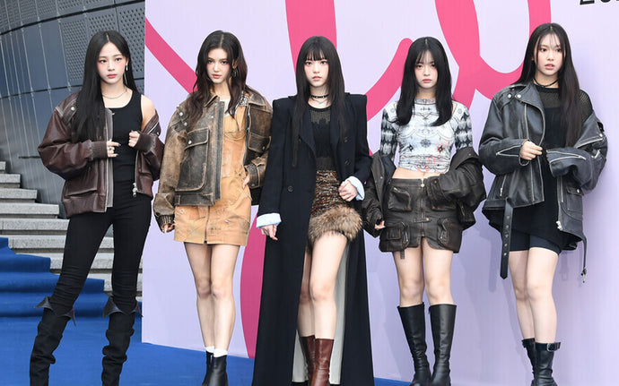 星光熠熠！2024 F/W首爾時裝週總回顧 NewJeans變身個性女孩 靈感來自臺灣攝影師？！