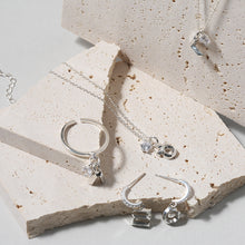 將圖片載入圖庫檢視器 [CLESSIDRA] OROSI Hangeul Silver Necklace

