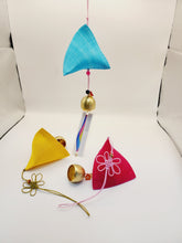 將圖片載入圖庫檢視器 [HONG HYUN-JEONG HANJI CRAFT STUDIO] Ramie Wind Bell
