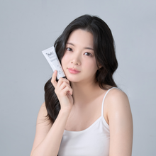 將圖片載入圖庫檢視器 [WONNIE&#39;S CHOICE] Whitening &amp; Wrinkles SULHEE Eye Cream
