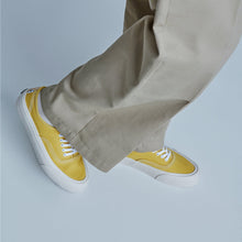 將圖片載入圖庫檢視器 ELLDU Toe-Easy 芥末黃色厚底帆布鞋
