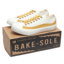 將圖片載入圖庫檢視器 BAKE-SOLE Tart 白底黃色帆布鞋
