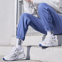 將圖片載入圖庫檢視器 AKIII CLASSIC Titan 白藍色厚底運動鞋 (DRIPPIN 周昌煜、宇宙少女 恩熙同款)
