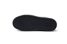 將圖片載入圖庫檢視器 PIEBY Motion 2.0 全黑色休閒運動鞋
