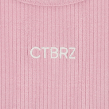 將圖片載入圖庫檢視器 CITYBREEZE Logo刺繡粉色螺紋無袖上衣 ((G)IDLE曹薇娟同款)
